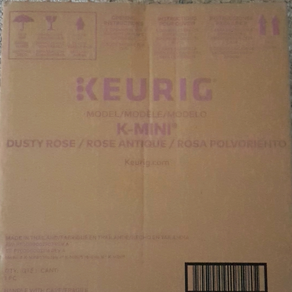 KEURIG K-Mini Coffee Machine New in Box in Dusty Rose